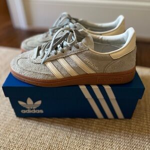 Adidas handball spezial women’s light blue shoe sneaker